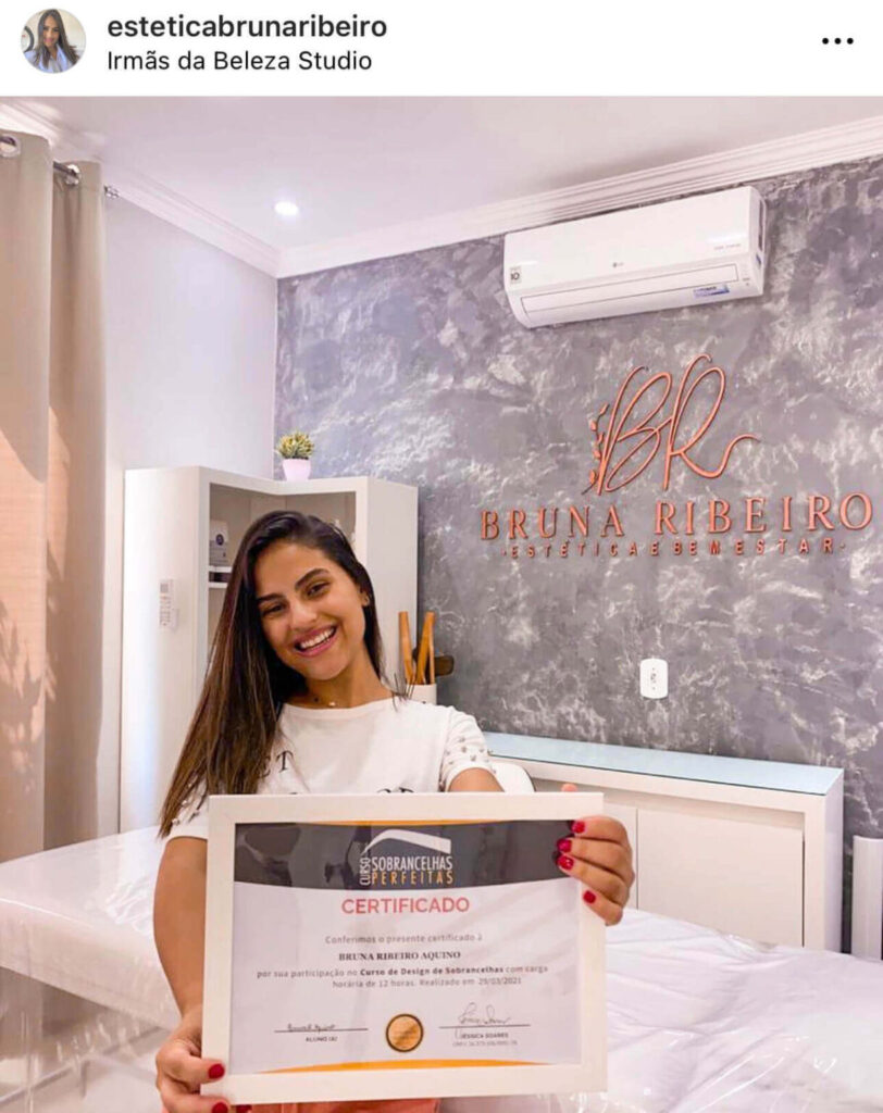 Jéssica Soares - Curso Sobrancelhas Perfeitas - aluna 3